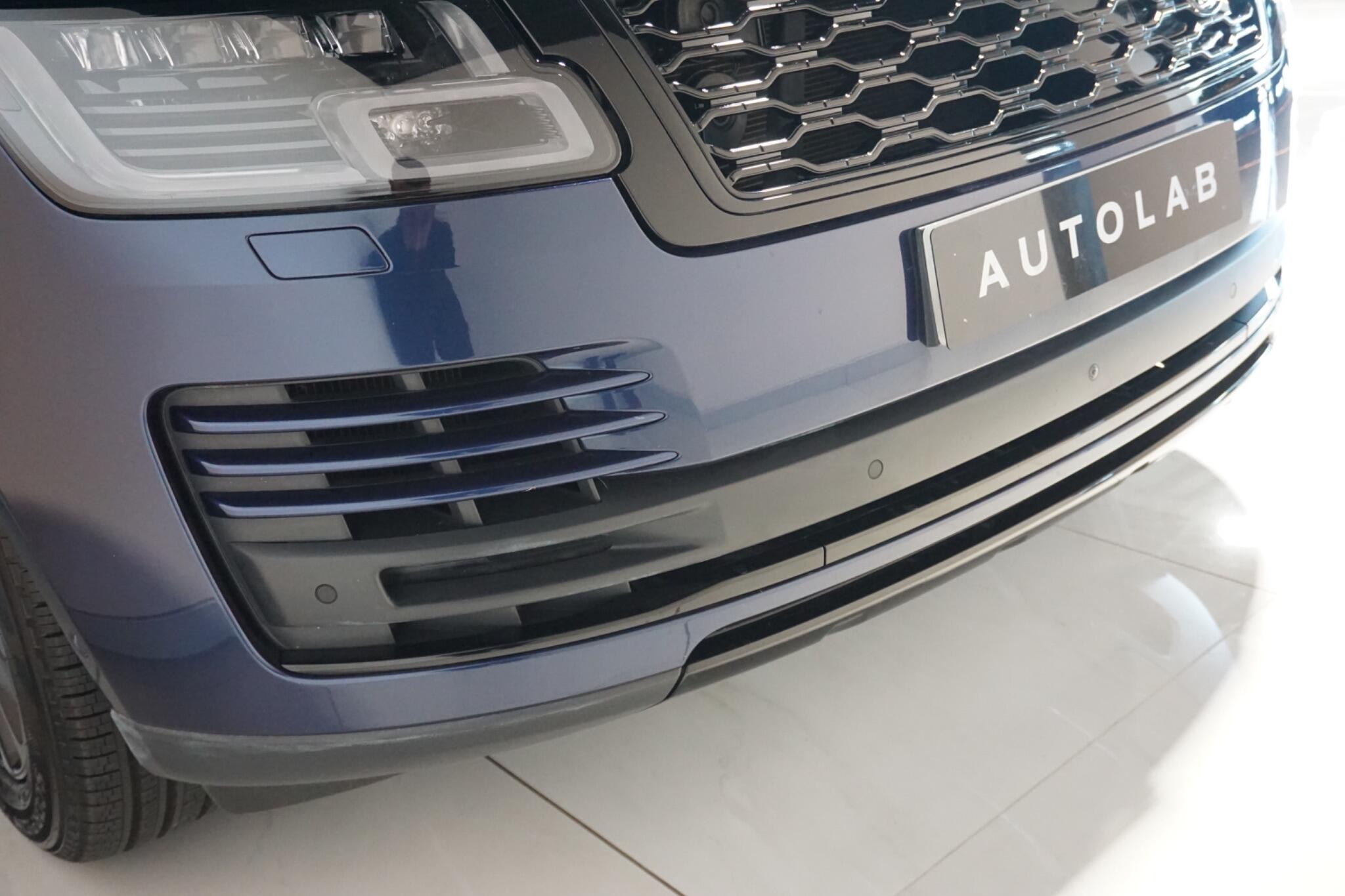 Land Rover Range Rover 2.0 P400e 12.4kWh GPF Vogue SUV 5dr Petrol Plug-in Hybrid Auto 4WD Euro 6 (s/s) (404 ps)